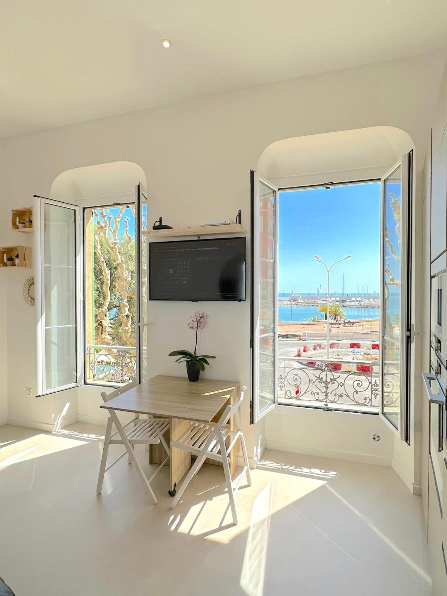 Menton # Monaco - F1 Gp - 4 Persons - Sea View - New - Parking - Clim - Premium - Beach And Sun Екстериор снимка