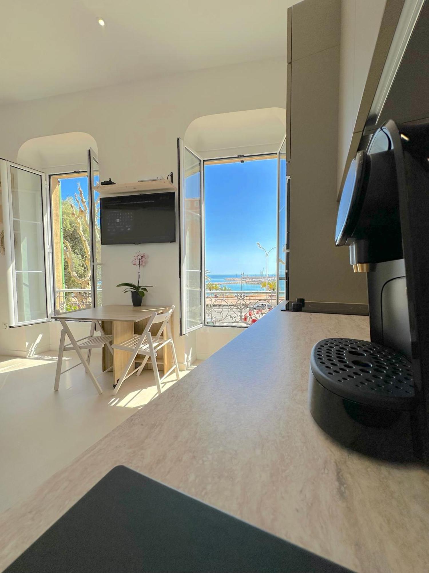 Menton # Monaco - F1 Gp - 4 Persons - Sea View - New - Parking - Clim - Premium - Beach And Sun Екстериор снимка