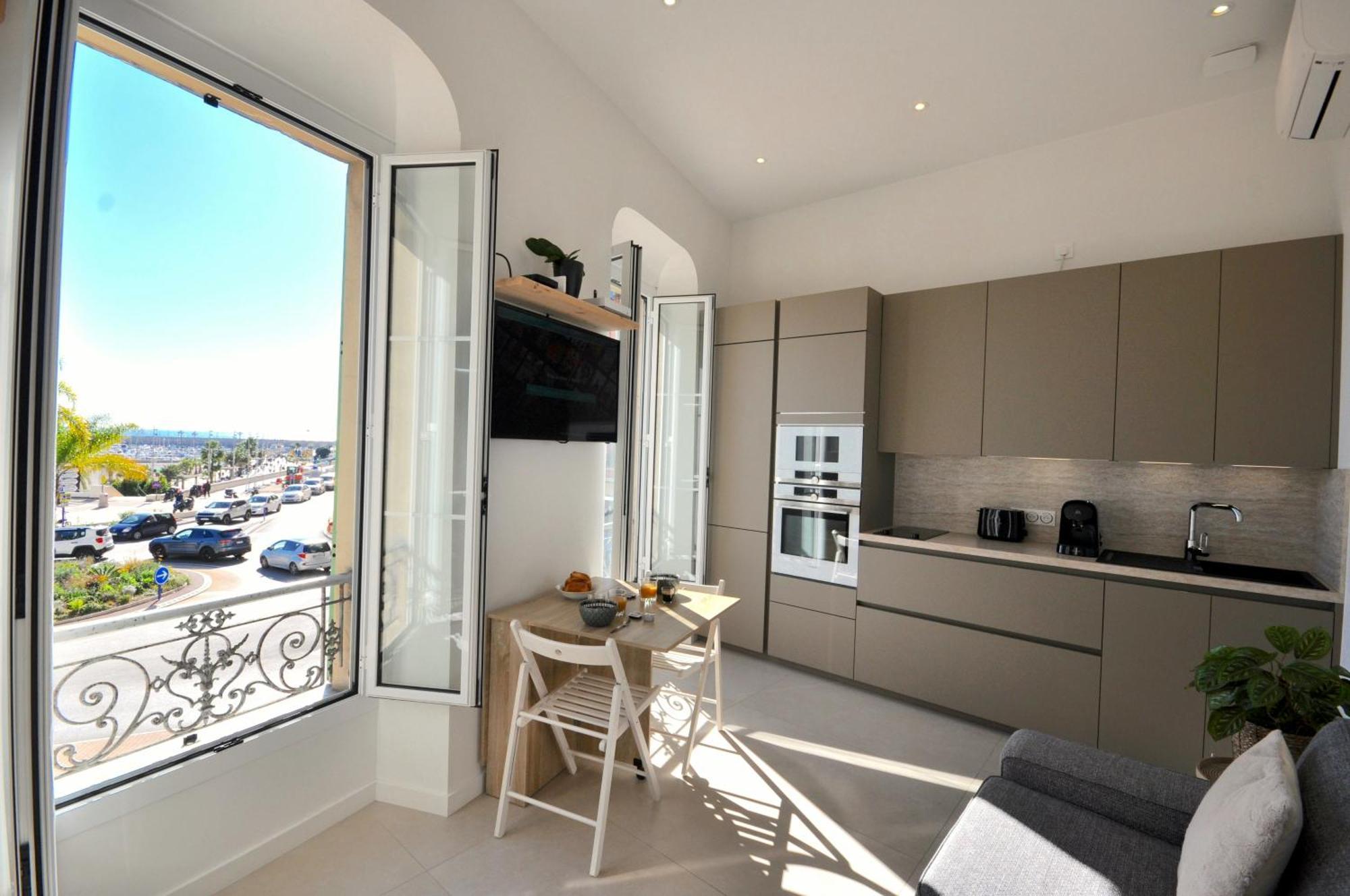 Menton # Monaco - F1 Gp - 4 Persons - Sea View - New - Parking - Clim - Premium - Beach And Sun Екстериор снимка